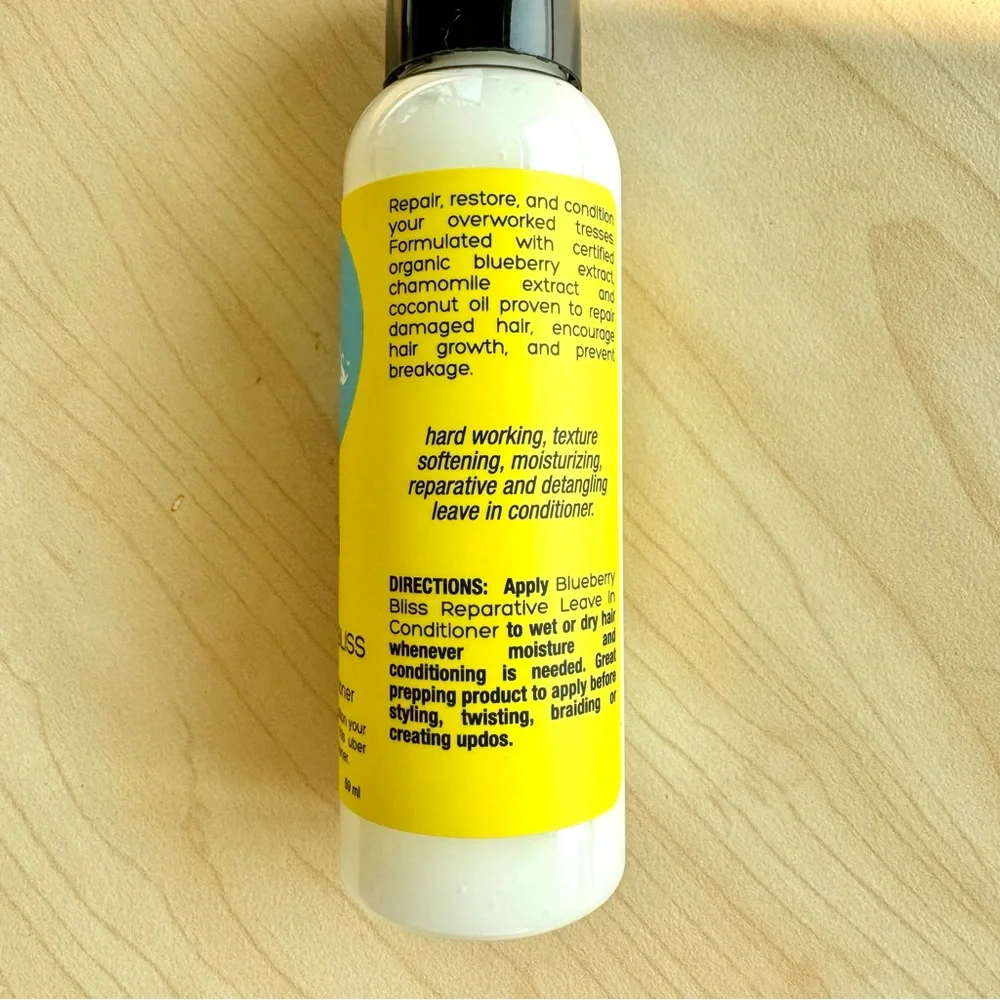 ♥️ CURLS Blueberry Bliss Reparative Leave In Conditioner 2 Fl Oz NEW Hair
